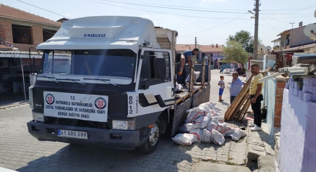 Hayrabolu’da ihtiyaç sahibi 1274 aileye yardımda bulunuldu