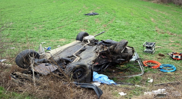 Tekirdağ’da otomobil ile kamyonet çarpıştı: 2 ölü, 4 yaralı