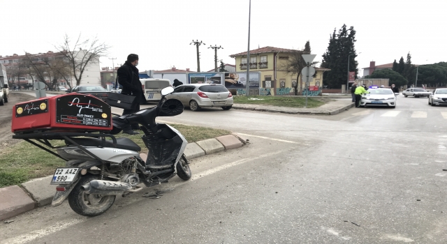 Edirne’de otomobille çarpışan motosikletin sürücüsü yaralandı