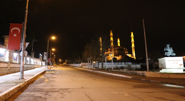 Trakya’da sokağa çıkma kısıtlamasında meydanlar boş kaldı