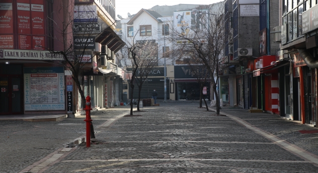 Trakya’da Kovid19 tedbirleri kapsamında sokağa çıkma kısıtlamasına uyulduğu gözlendi