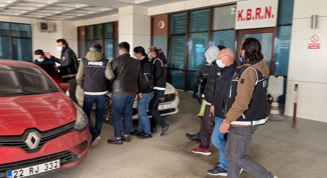 Edirne polisinin İstanbul ve Tekirdağ’da düzenlediği uyuşturucu operasyonunda 5 şüpheli yakalandı