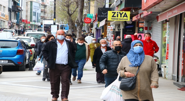 Trakya’da halk hızlı yayılım gösteren virüse karşı topyekun kurallara uyulmasını istiyor