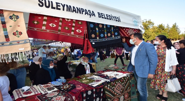 Karacaklavuz Geleneksel Keşkeş Şenliği’nde renkli görüntüler oluştu