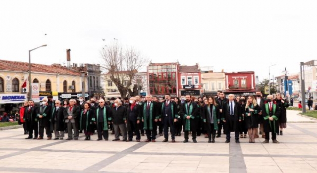 Edirne’de ’Avukatlar Günü’ törenine, 7 aylık oğluyla geldi