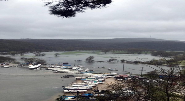 Kırklareli’de İstanbul’a su sağlayan Kazandere ve Pabuçdere barajları taştı