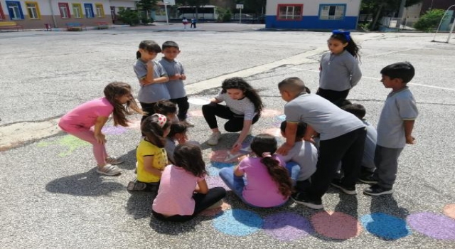 TÜ’de, ‘Mutlu bahçe, mutlu çocuk’ projesi gerçekleştirildi