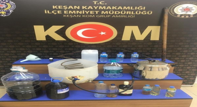 Keşan’da 30 litre sahte içki ele geçirildi