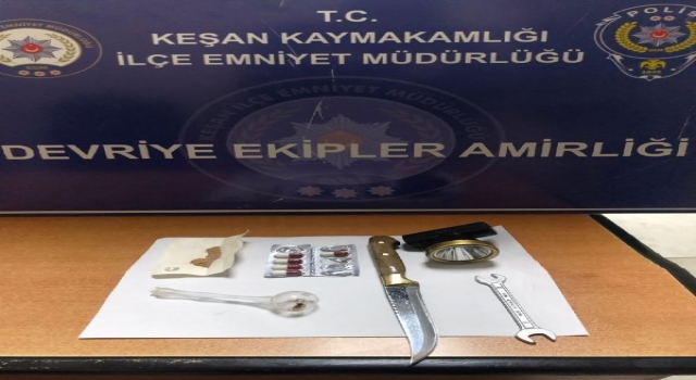 Edirne’de uyuşturucuyla yakalanan 3 kişiye gözaltı