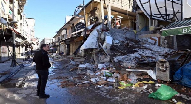 Süleymanpaşa Belediye Başkanı Yüksel, depremden etkilenen Malatya’da temaslarda bulundu