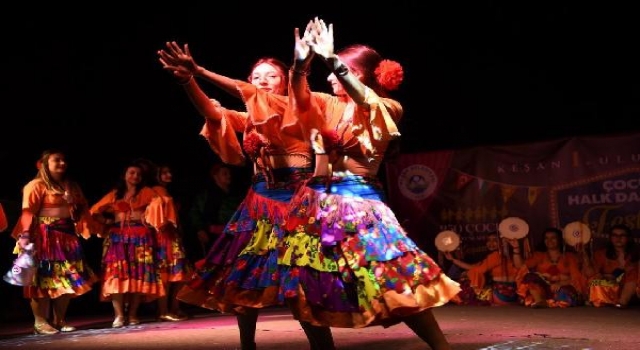 Keşan 1’inci Uluslararası Çocuk Halk Dansları Festivali yapıldı