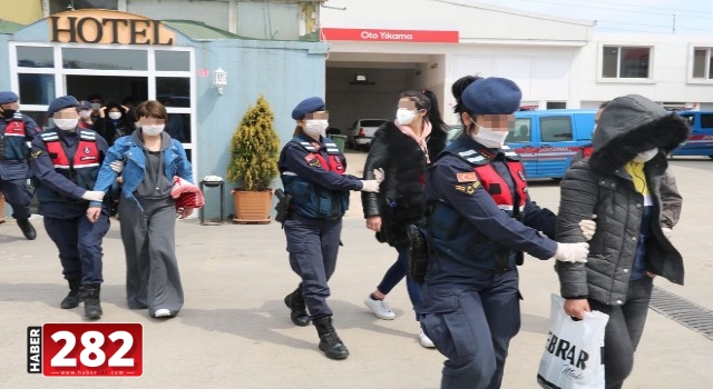 Kırklareli ve İstanbul'daki fuhuş operasyonunda 6 zanlı yakalandı