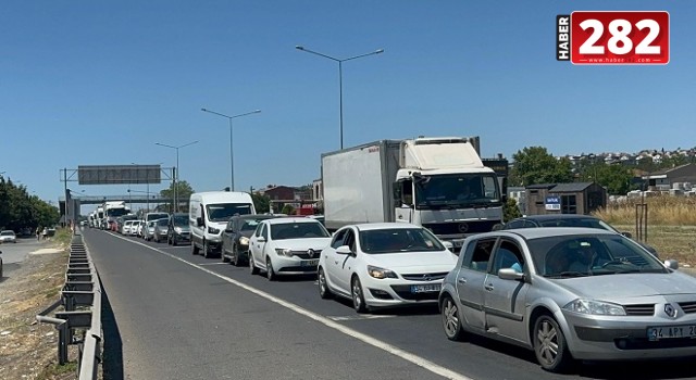 Tekirdağ'dan İstanbul yönüne araç yoğunluğu