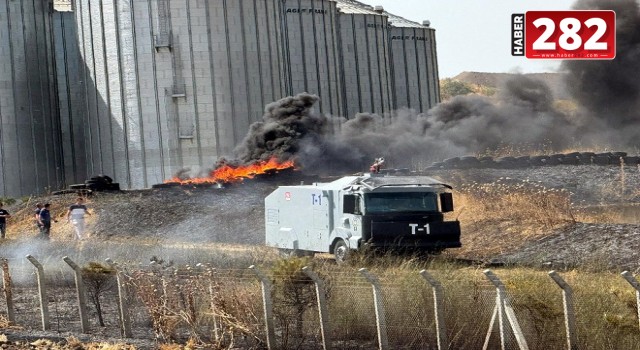 Çorlu'da tarım arazisinde yangın; TOMA ile de müdahale ediliyor