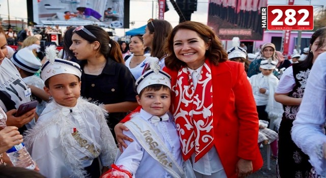 ERGENE BELEDİYE BAŞKANI MÜGE YILDIZ TOPAK’TAN TOPLU SÜNNET ŞÖLENİ