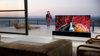 LG’nin kıvrılabilir Oled TV’si pazara sunuldu