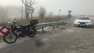 Edirne’de motosikletle seyir halindeyken rahatsızlanıp yere düşen kişi yaşamını yitirdi