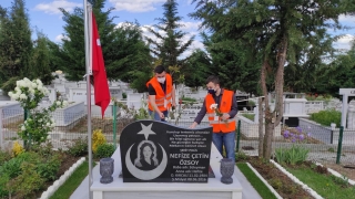 Edirne’de Vefa Sosyal Destek Grubu üyeleri şehit Nefize Çetin Özsoy’un kabrini ziyaret etti