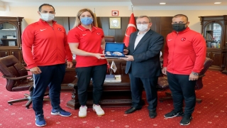 Milli güreşçi Yasemin Adar’ın hedefi olimpiyat şampiyonluğu