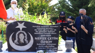 Şehit polis memuru Nefize Çetin Özsoy, şehadetinin 5. yılında kabri başında anıldı