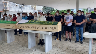 Tekirdağ’da sahte içkiden zehirlenen 9 kişinin tedavisi sürüyor