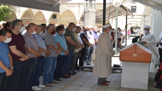 Kırklareli’nde tırın çarpması sonucu ölen bisiklet sürücüsü toprağa verildi