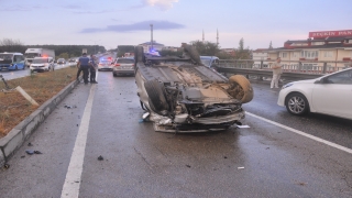 Tekirdağ’da karşı şeride geçen otomobil iki otomobile çarpıştı: 6 yaralı