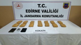 Araçtaki 7 kilo kokaine 2 tutuklama