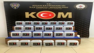 Edirne’de, araçta 125 litre etil alkol ele geçirildi