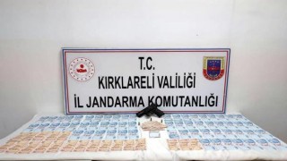 Otomobilinde sahte parayla yakalanan şüpheli gözaltına alındı