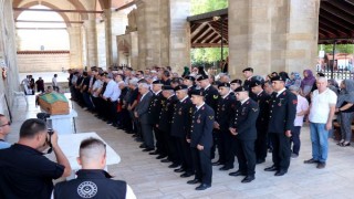 Şehit Üsteğmen Yıldırım’ın vefat eden annesi, son yolculuğuna uğurlandı