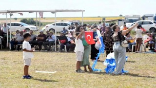 Tekirdağ’da çocuklarla büyükleri buluşturan geleneksel uçurtma şenliği