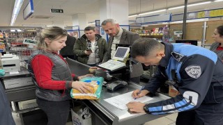 Tekirdağ’da zincir marketler denetlendi