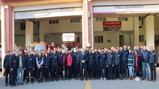 Hatay’da çalışmalarını tamamlayan Tekirdağlı itfaiyeciler döndü