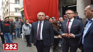 Tekirdağ Valisi Yıldırım, İdlib şehitlerinin ailelerini ziyaret etti