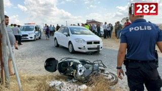 Otomobille çarpışan motosikletin sürücüsü ağır yaralandı