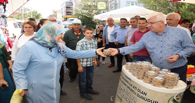 Ergene Belediyesi 5000 Adet Aşure İkramında Bulundu